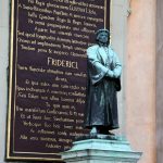 Monumento en Gamla Stan, ciudad vieja de Estocolmo