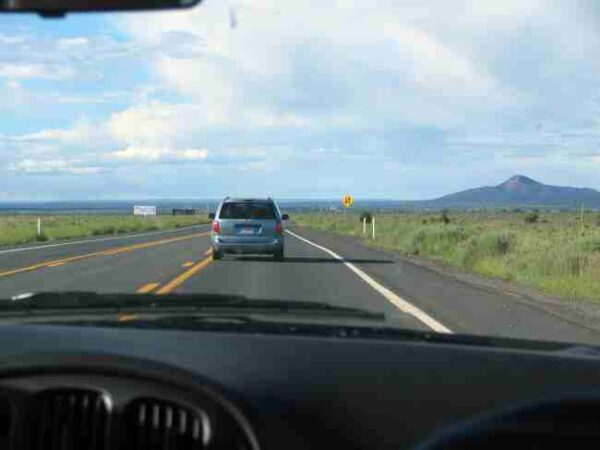 Llegando al Gran Cañón del Colorado por carretera - Estados Unidos