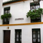 Antigua Judería en el Barrio de Santa Cruz en Sevilla