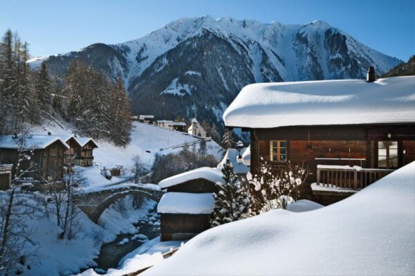 Paisajes nevados en Binntal Valais en Suiza / Foto: ST/Swiss Image