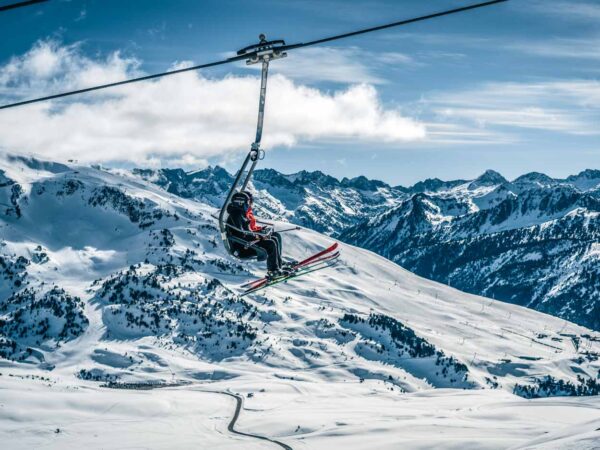 Estación de esquí de Baqueira Beret en los Pirineos