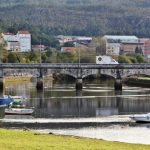 Puente sobre el río Anllóns en Ponteceso en la Costa da Morte de Galicia