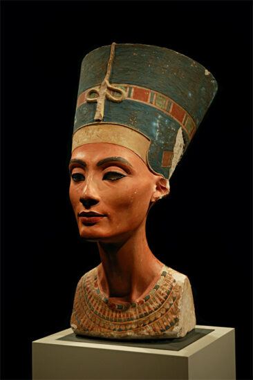 Busto de Nefertiti en Neues Museum Foto: Arkadiy Etumyan