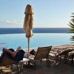Piscina con borde infinito del hotel Gloria Palace Royal de Gran Canaria