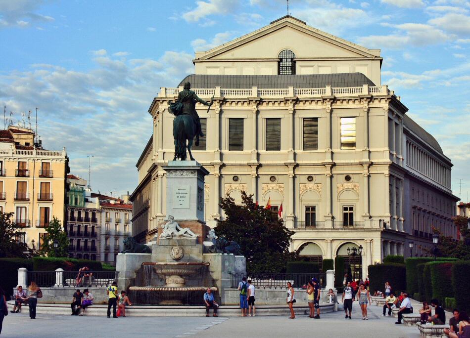 Teatro Real en la plaza de Oriente de Madrid