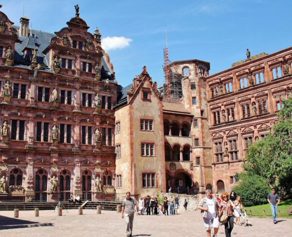 Patio de Honor en el Castillo de Heidelberg en Alemania