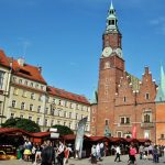 Antiguo ayuntamiento de Wroclaw en la plaza del Mercado