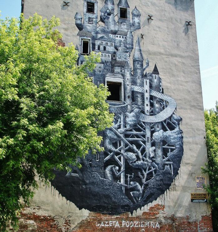 Grafiti en el barrio de Praga en Varsovia