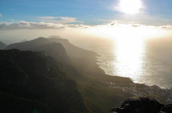 Vistas desde un mirador en Table Mountain en Ciudad del Cabo