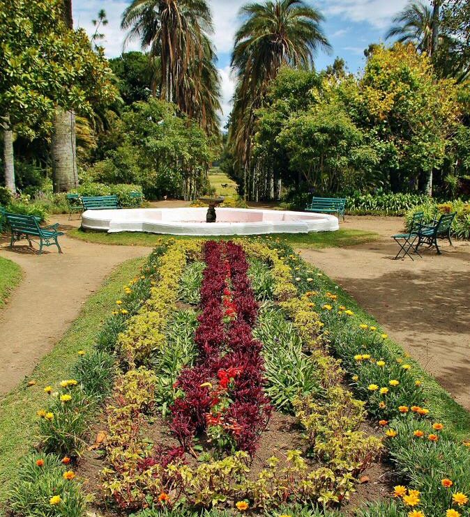 Jardín de la Hacienda Compañía de Jesús cerca de Quito