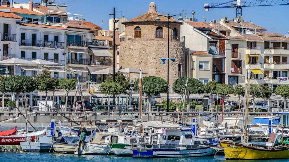 Puerto de Cambrils al sur de Tarragona