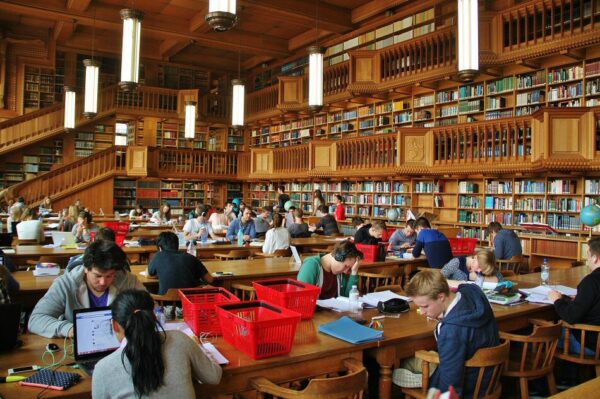 Gran sala de lectura de la Biblioteca Universitaria de Lovaina