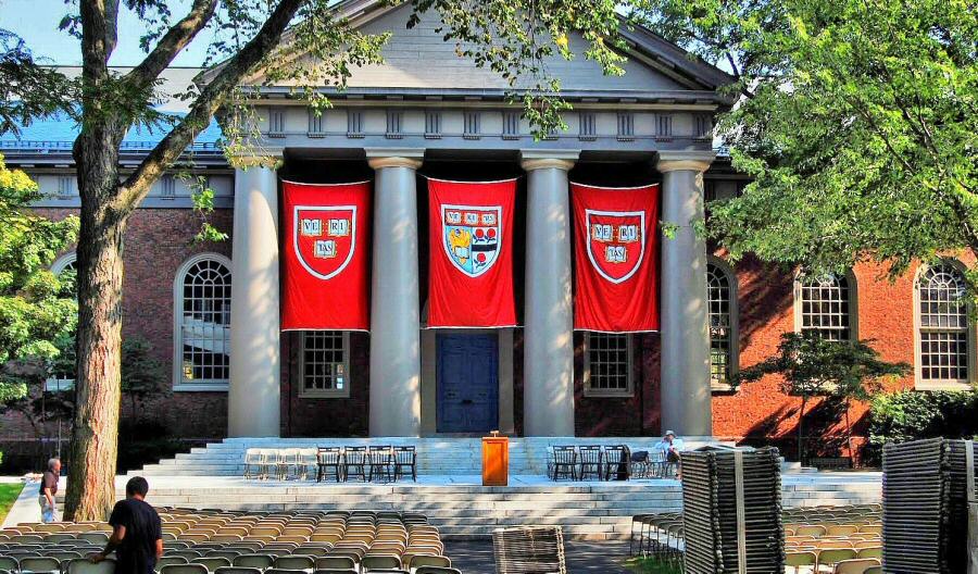 Universidad de Harvard en Boston