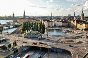 Vistas panorámicas de Gamla Stan en Estocolmo desde el Ascensor Katarina