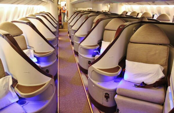 Business en el Boeing 777-300ER de Jet Airways para viajar a la India