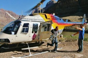 Tour en helicóptero para sobrevolar el Cañón del Colorado