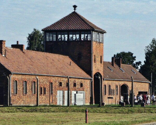 Memorial del antiguo campo de concentración Auschwitz II Birkenau en Polonia