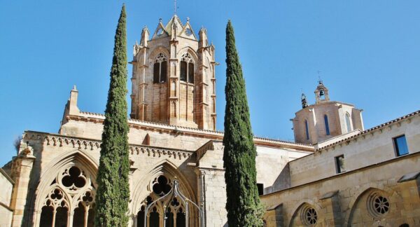 Monasterio Vallbona de las Monjas en Ruta del Císter en Cataluña