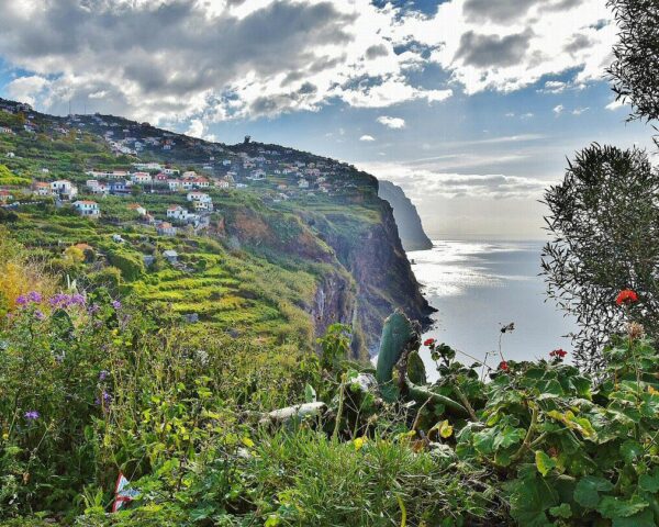 Acantilados en Madeira en Portugal