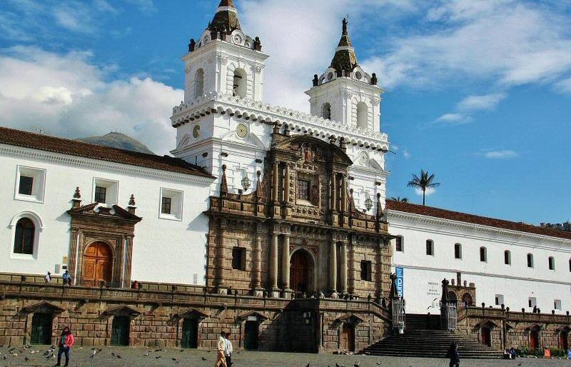 Iglesia de San Francisco en Quito en Ecuador