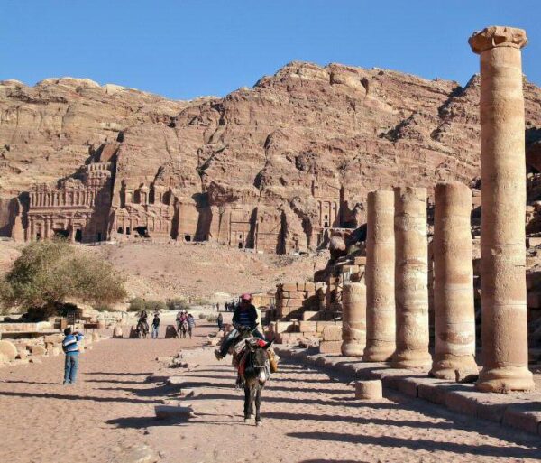Restos romanos en Petra en Jordania