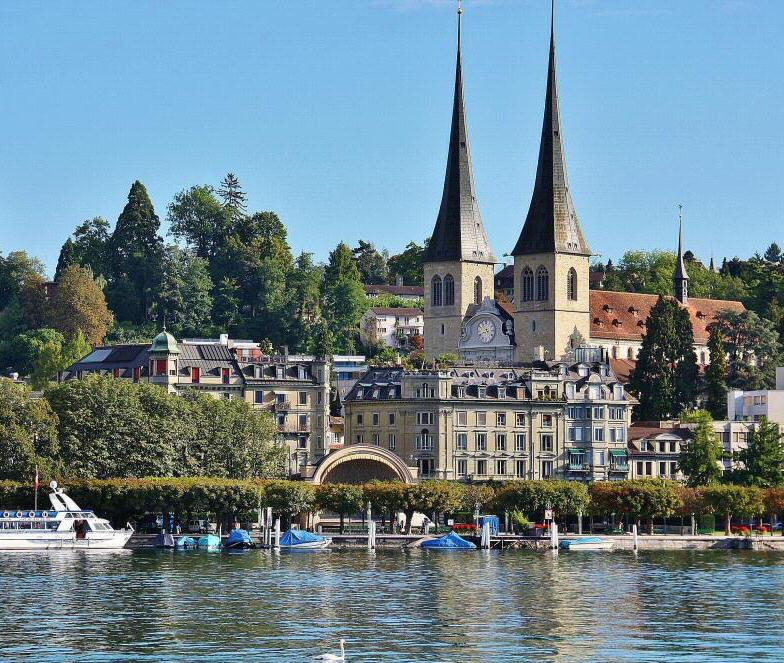 10 sitios imprescindibles que ver y qué hacer en LUCERNA (Suiza) | Guías  Viajar