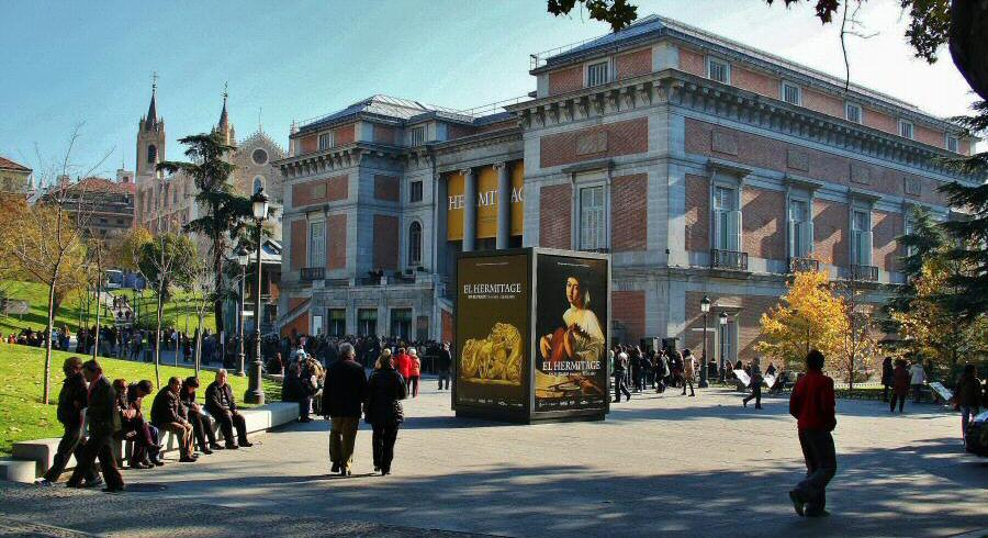 Museo del Prado en el paseo del Prado en Madrid