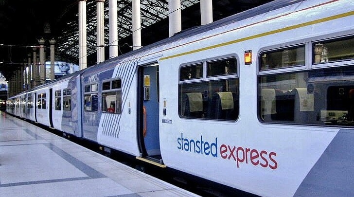 Tren Stansted Express desde el aeropuerto Stansted a Londres