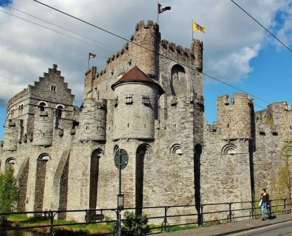 Castillo de los Condes de Flandes en Gante en Bélgica