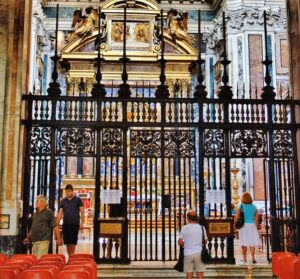 كنيسة بورغيزي في كنيسة سانتا ماريا ماجوري في روما