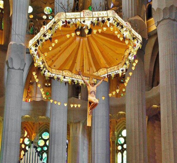 Intérieur de la Sagrada Familia à Barcelone