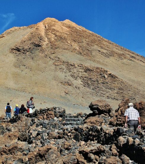 Ruta para subir al pico del Teide en Tenerife
