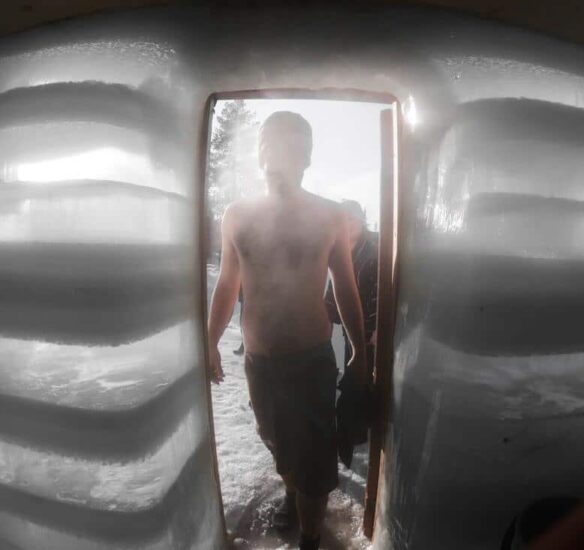 Sauna de hielo en Ruka en Laponia Finlandia