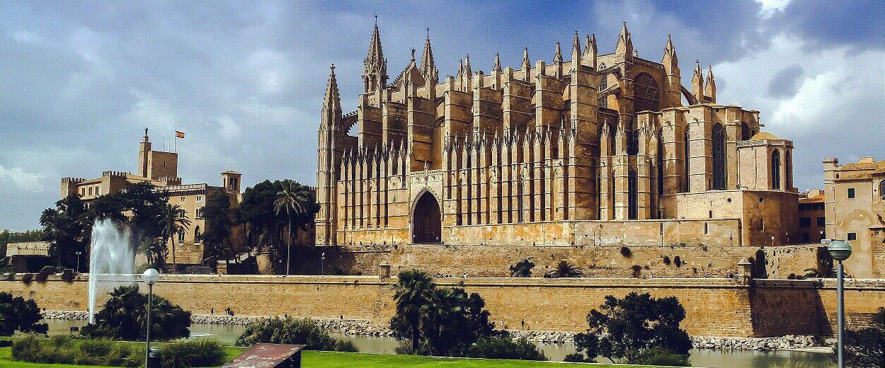 Catedral de Palma de Mallorca en las islas Baleares