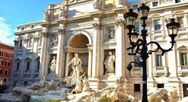 Fontana de Trevi en Roma en Italia