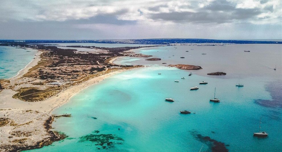 Playa de les Illetes en Formentera en las islas Baleares