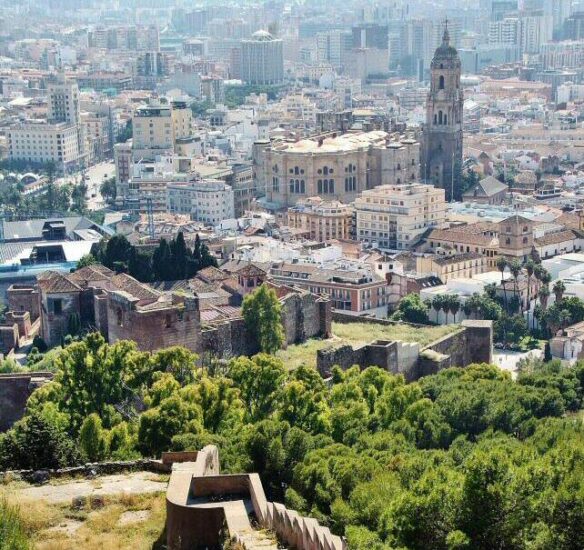 Vistas panorámicas de Málaga desde el Castillo de Gibralfaro