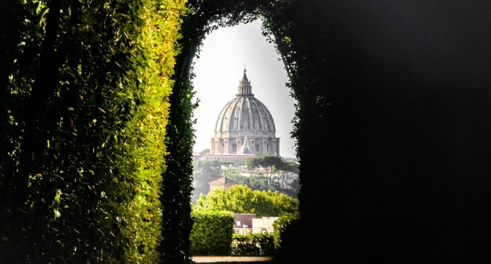 Vistas del Vaticano por la cerradura de la Orden de los Caballeros de Malta