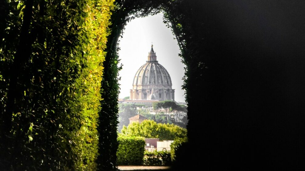 Vistas del Vaticano por la cerradura de la Orden de los Caballeros de Malta