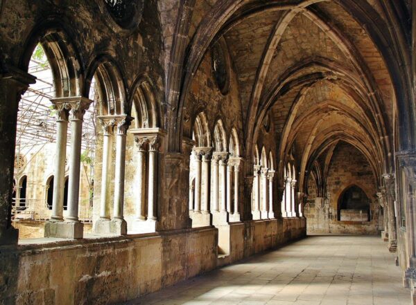 Claustro gótico de la catedral Sé de Lisboa
