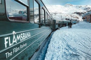 Tren de Flam en los Fiordos de Noruega