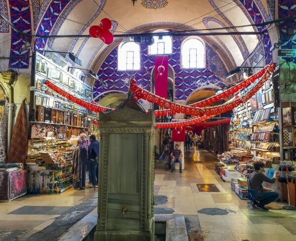 Gran Bazar de Estambul en Turquía