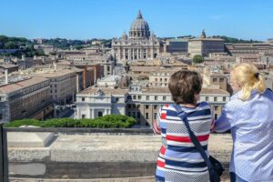 Vistas panorámicas del Vaticano desde la terraza del castillo de San Ángelo
