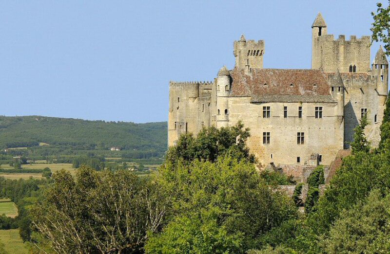 Castillo de Beynac en Dordoña-Périgord en Francia