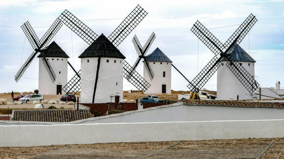 Los 6 pueblos más bonitos que ver y visitar en una ruta por La Mancha Sierra de los molinos en Campo de Criptana