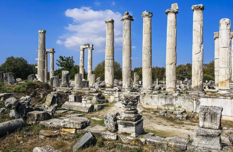 Templo de Afrodita en Afrodisias en costa del Egeo en Turquía