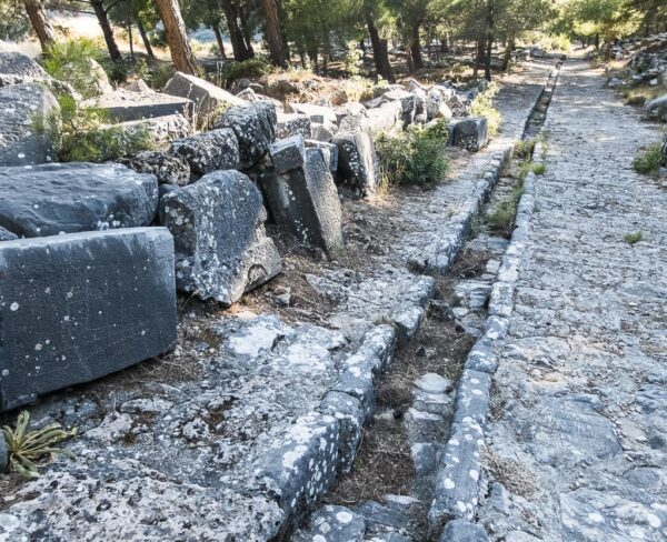 Restos de la antigua ciudad griega de Priene en Turquía
