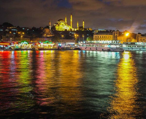 Mosquée Soliman depuis la Corne d'Or à Istanbul