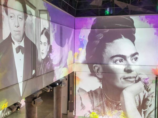 Exposición inmersiva de Frida Kahlo