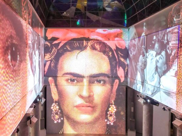 Exposición inmersiva de Frida Kahlo 